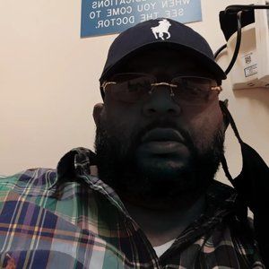 Meet your Posher, Antwan